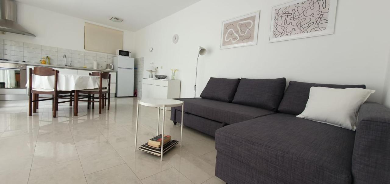 Apartment Brgacelj Kali Ngoại thất bức ảnh