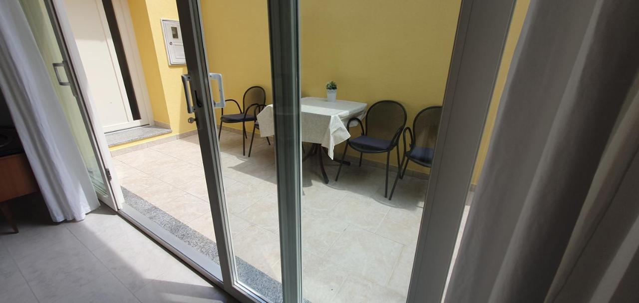 Apartment Brgacelj Kali Ngoại thất bức ảnh