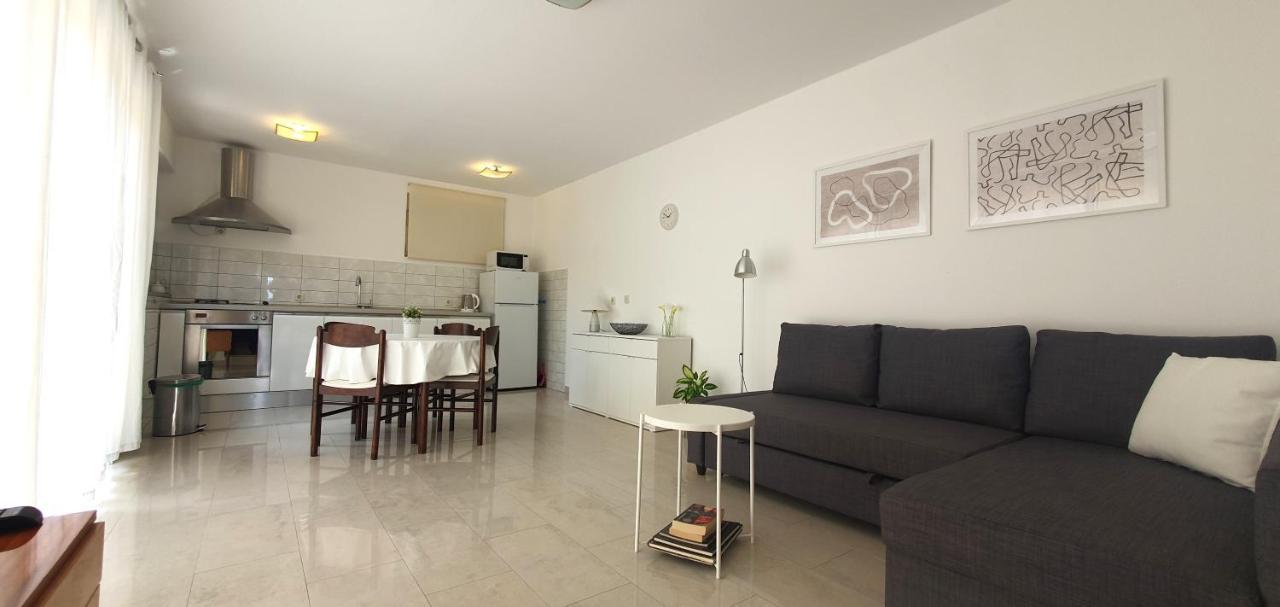 Apartment Brgacelj Kali Ngoại thất bức ảnh