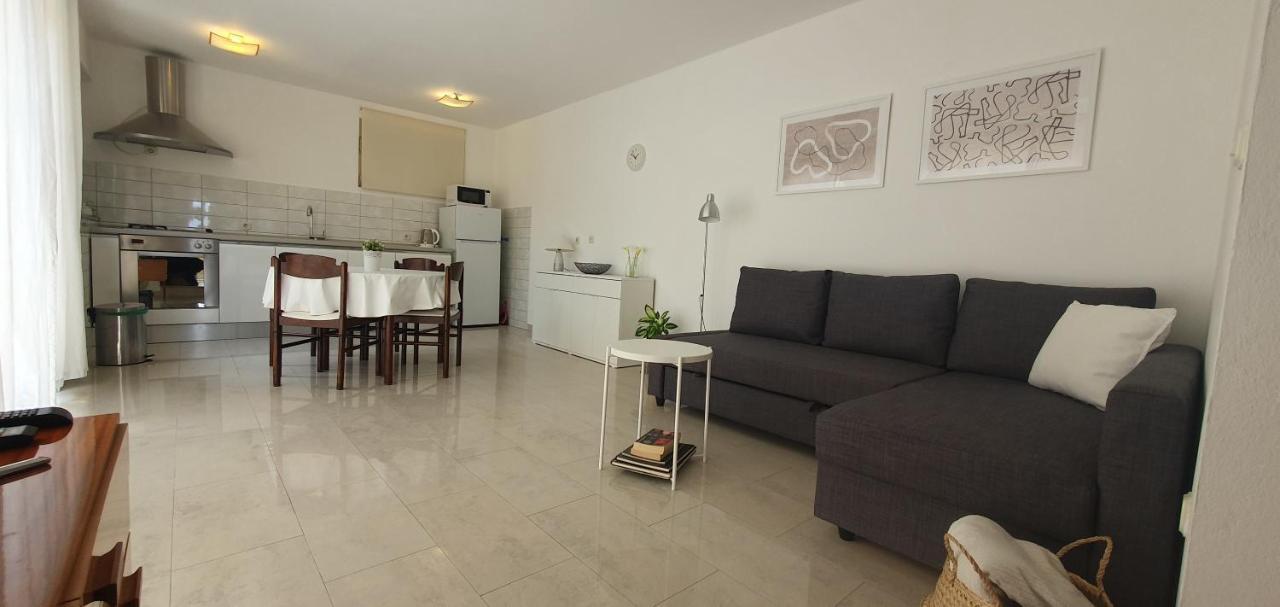 Apartment Brgacelj Kali Ngoại thất bức ảnh
