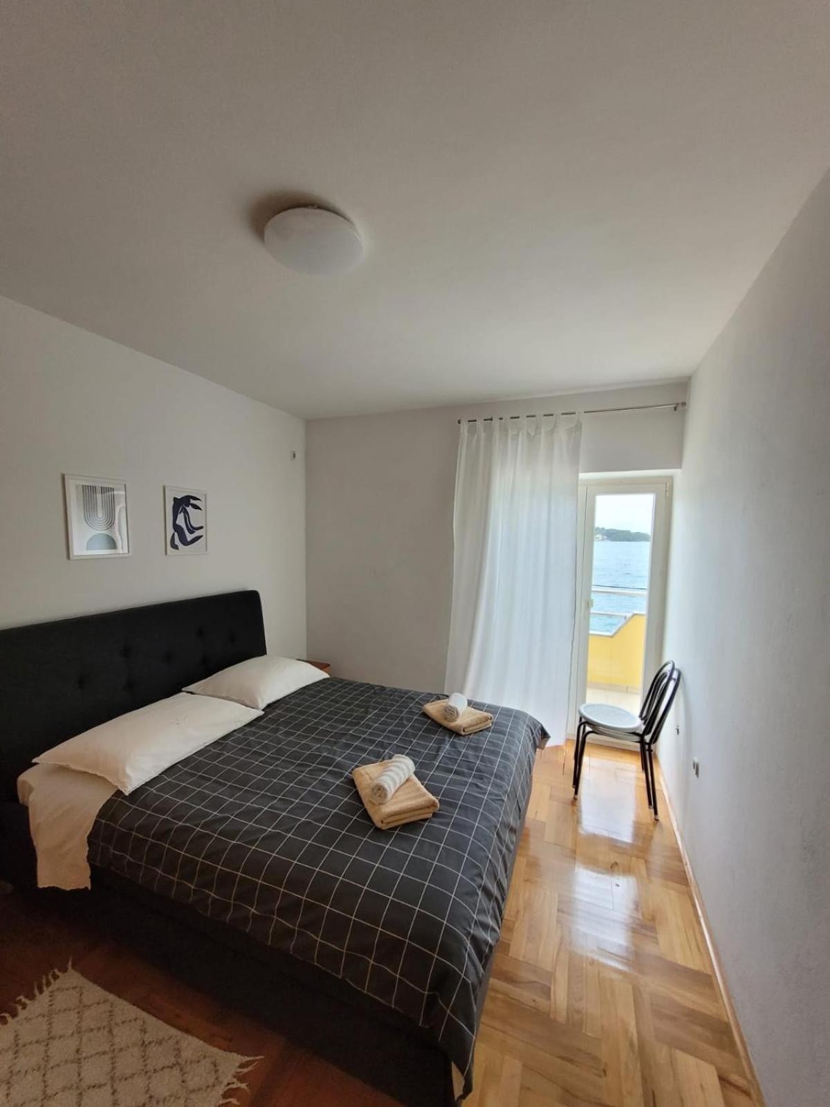 Apartment Brgacelj Kali Ngoại thất bức ảnh